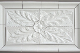 Colonial Flower in White for Decorative White Insert